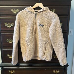 Patagonia Sherpa hooded pullover small
